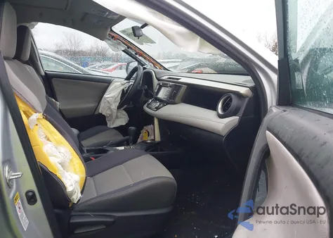 2015 Toyota Rav4 Xle из США, поврежденный, VIN 2T3RFREV3FW379014